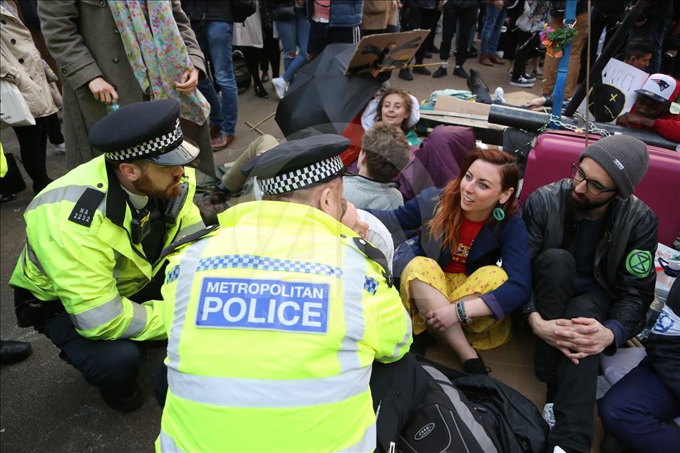 Extinction Rebellion protests continue on the third day in London
