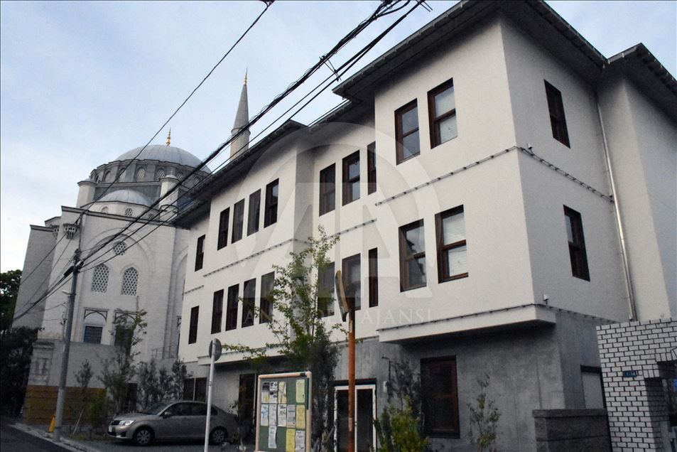 Japonya'da bir Türk nişanesi "Tokyo Camisi"