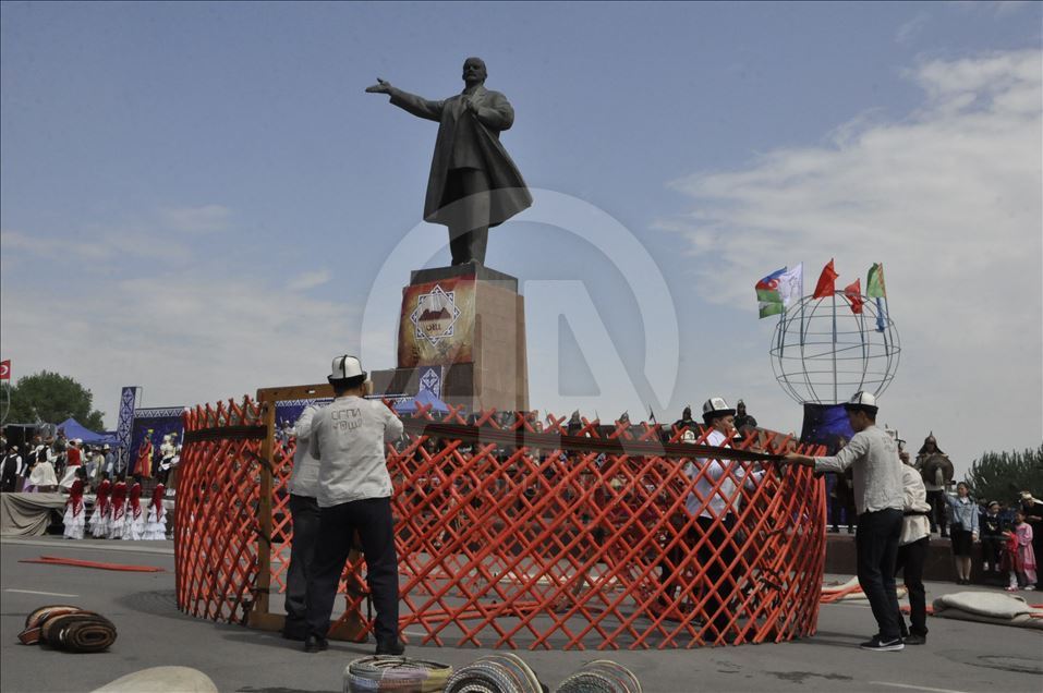 مراسم افتتاحیه پایتخت فرهنگی جهان ترک 2019 در شهر اوش
