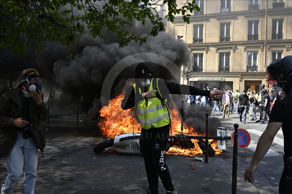 Protestas en París completan 23 sábados consecutivos