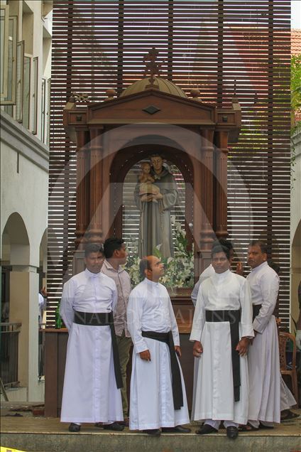 SRI LANKA CHURCH BLASTS