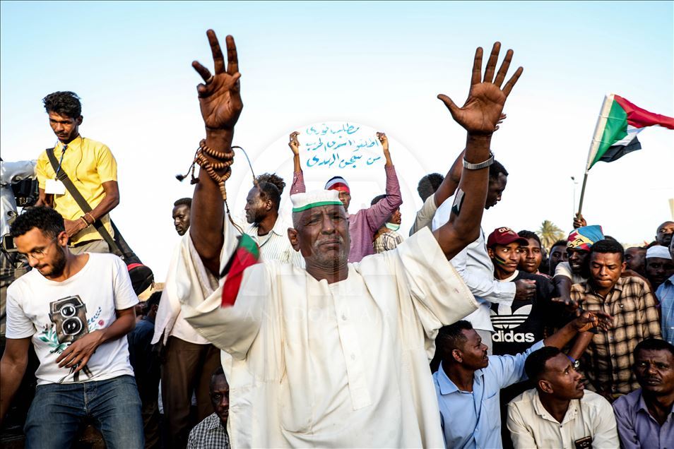 Sudan'daki gösteriler