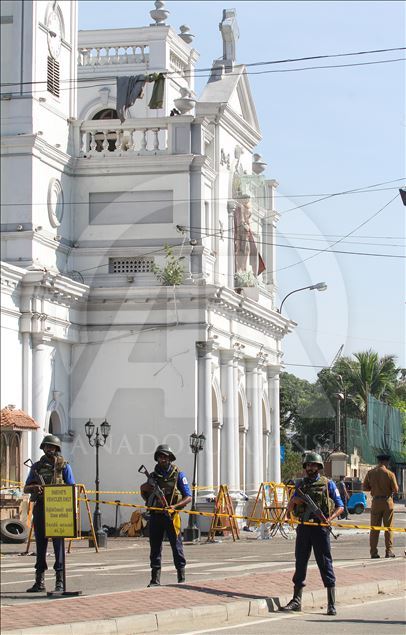 Sehari setelah serangan bom di Sri Lanka