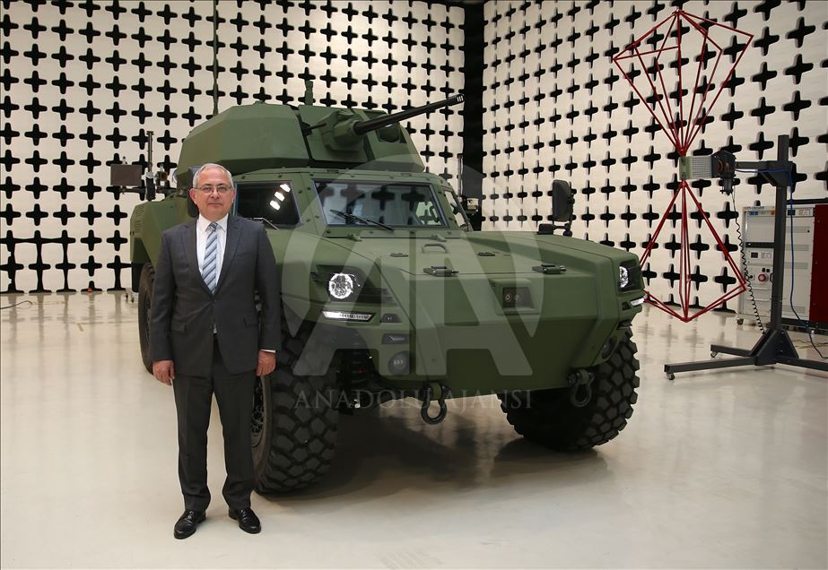 Türkiye'nin ilk elektrikli zırhlı aracı Akrep II 