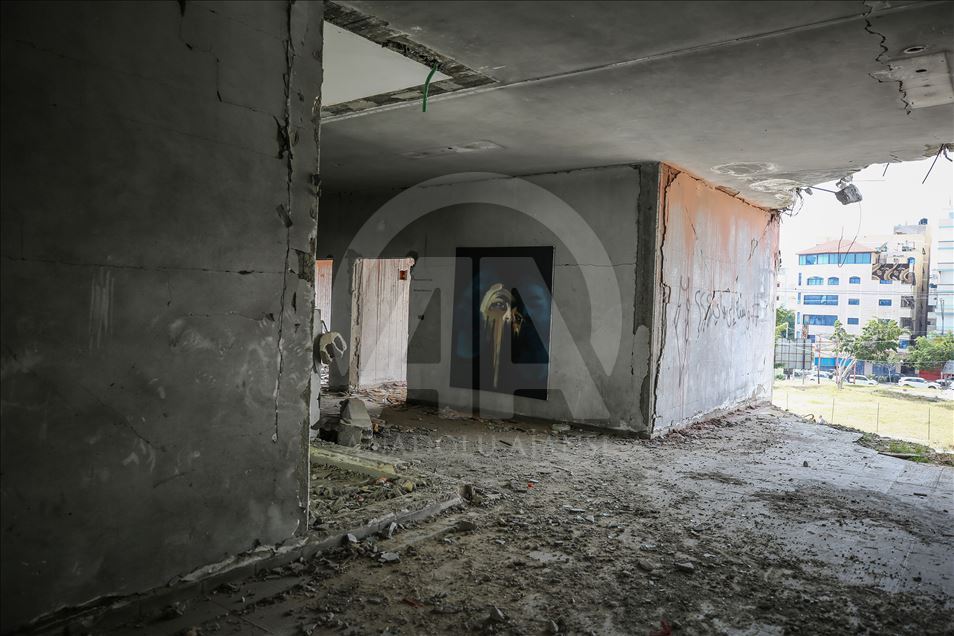 Ekspozitë e jashtëzakonshme në mesin e rrënojave në Gaza
