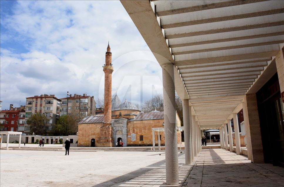Ahi Evran Camisi ve Türbesi asırlara meydan okuyor