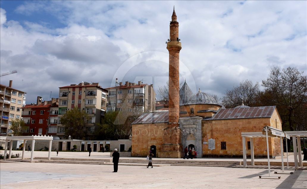 Ahi Evran Camisi ve Türbesi asırlara meydan okuyor