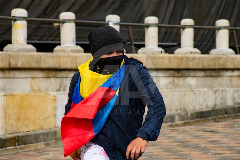 Enfrentamientos durante una huelga nacional en Colombia 
