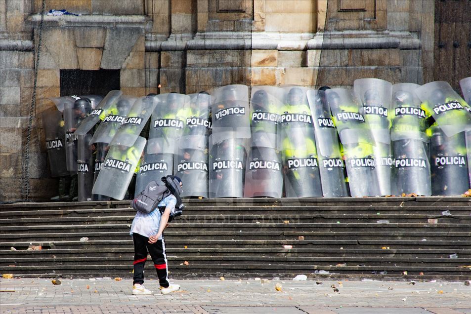 Enfrentamientos durante una huelga nacional en Colombia 