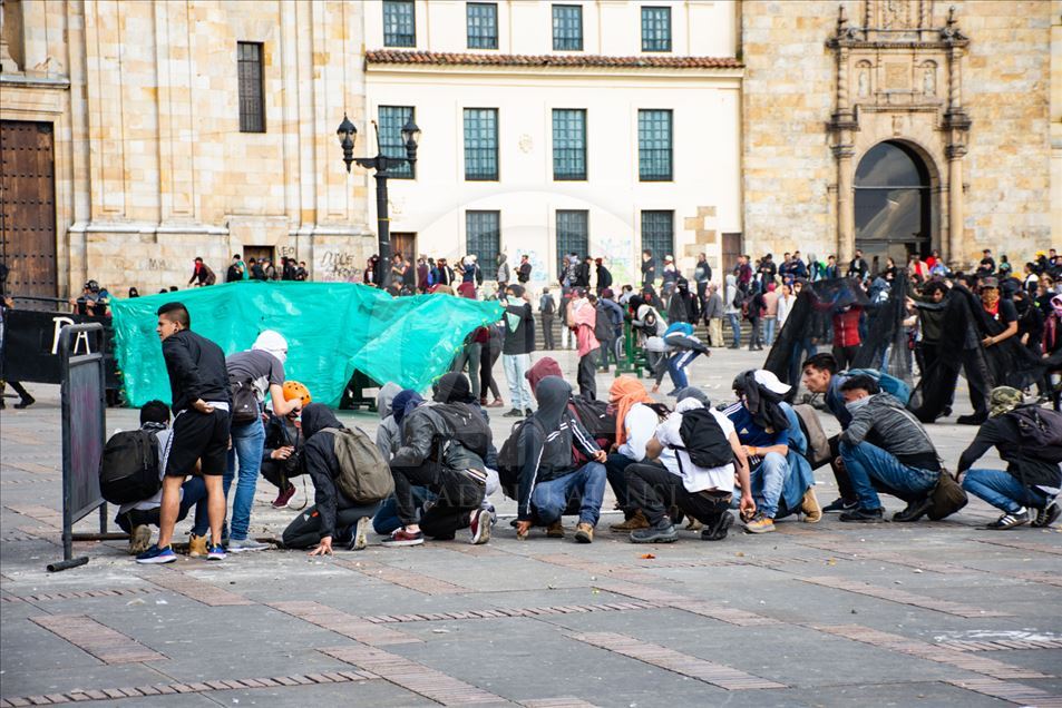 Enfrentamientos durante una huelga nacional en Colombia 