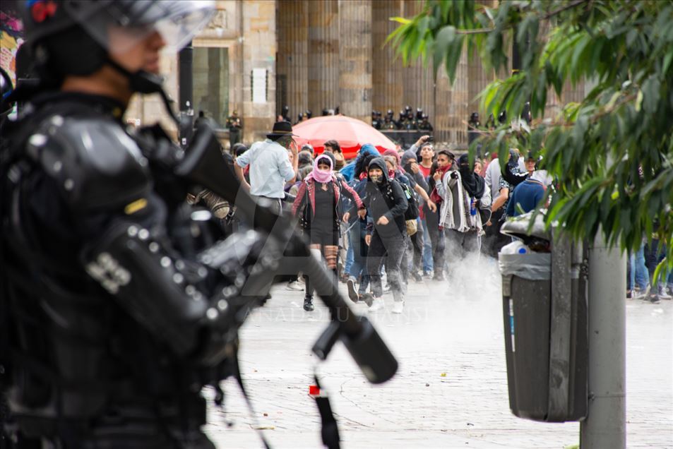 Enfrentamientos durante una huelga nacional en Colombia 
