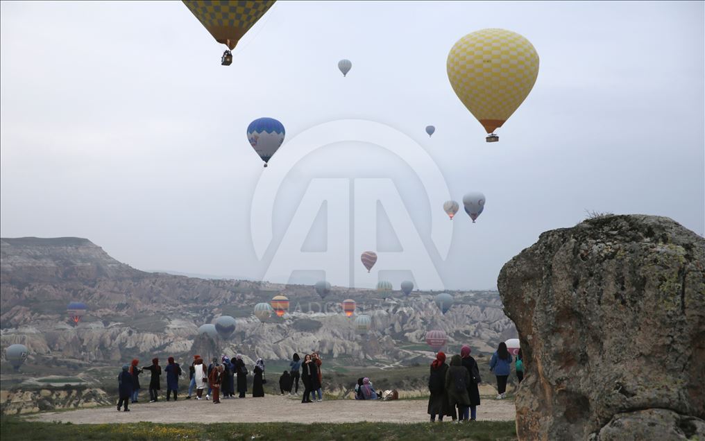 Balonlar, Kapadokya'ya masalsı bir güzellik katıyor