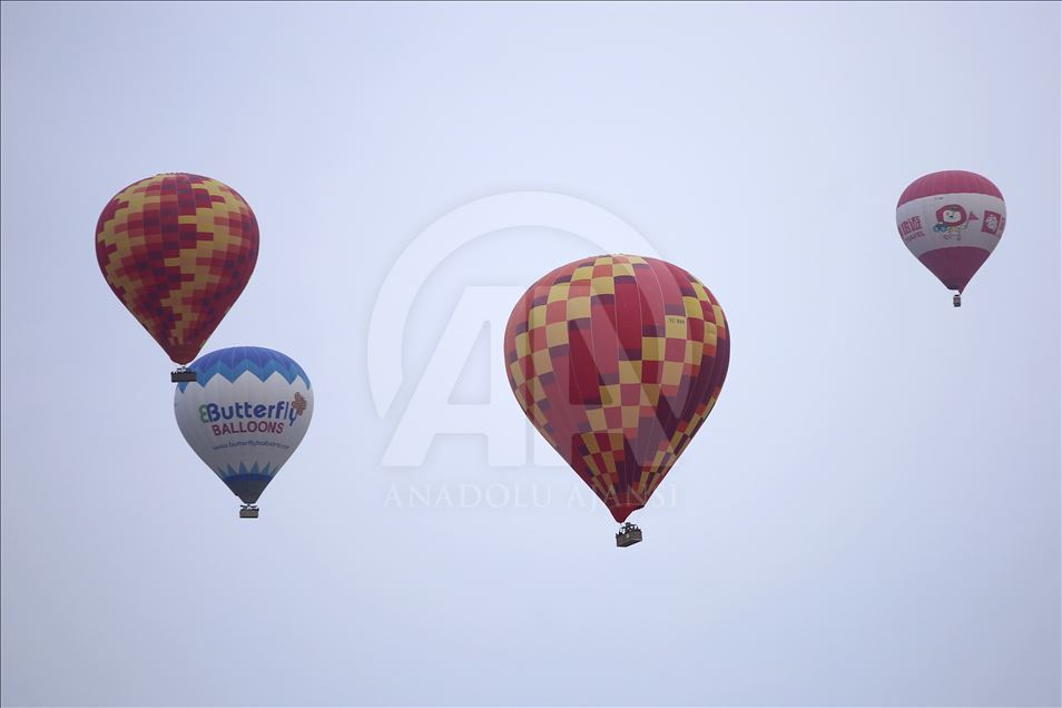 Balonlar, Kapadokya'ya masalsı bir güzellik katıyor