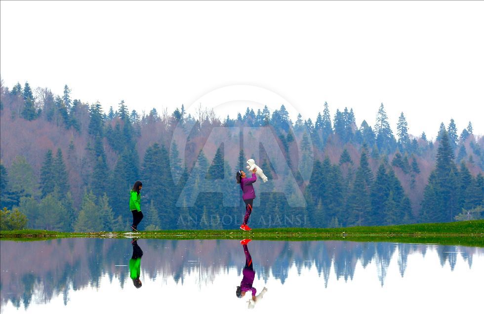 Pllajat e Detit të Zi në Turqi, bukuri me dy stinë