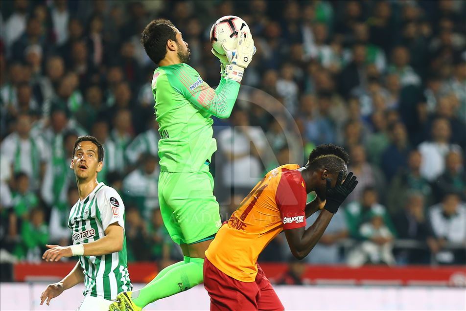 Atiker Konyaspor v Galatasaray: Turkish Super Lig