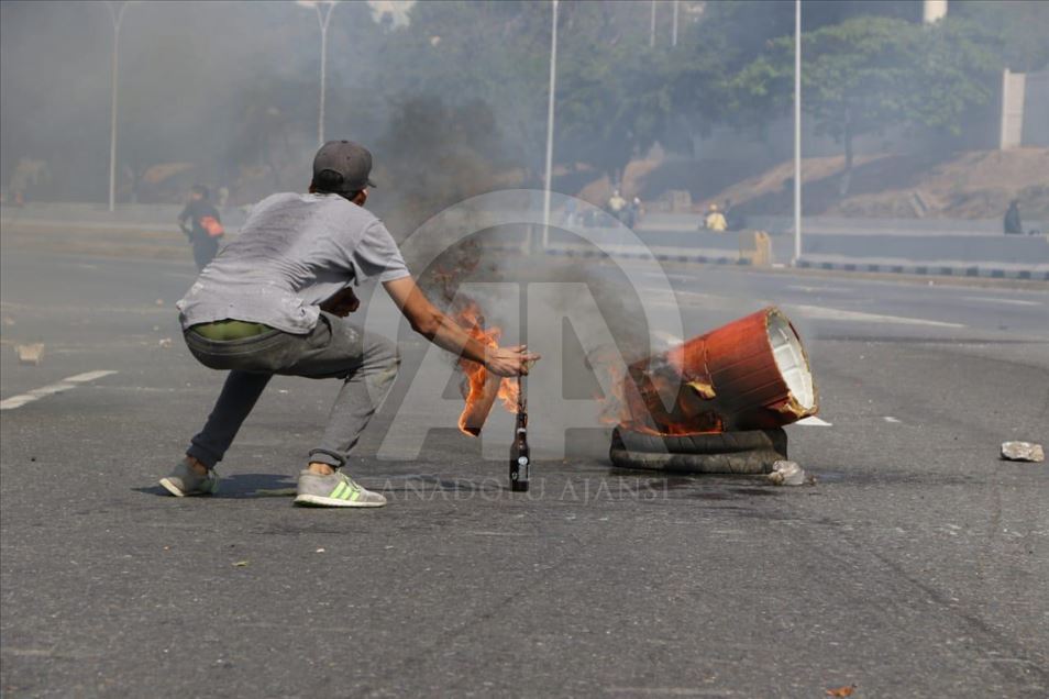 Tentativë për grusht shteti në Venezuelë