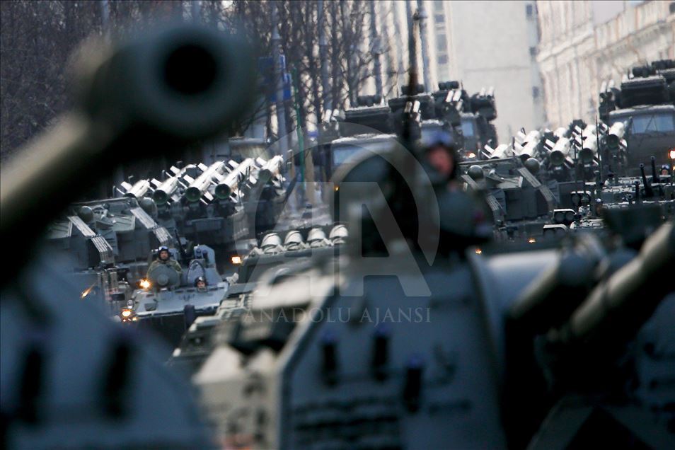 Persiapan parade militer Rusia jelang perayaan hari kemenangan