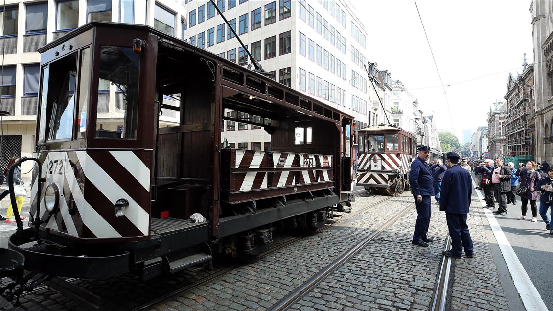 Bruksel, ekspozohen tramvajë të vjetër 150 vjet