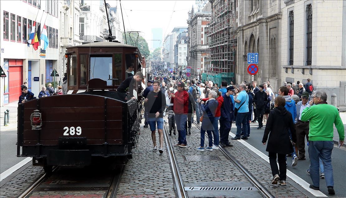Bruksel, ekspozohen tramvajë të vjetër 150 vjet