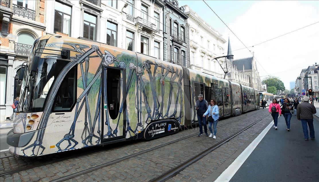 Bruksel, ekspozohen tramvajë të vjetër 150 vjet
