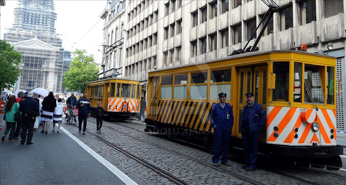 Bruksel, ekspozohen tramvajë të vjetër 150 vjet