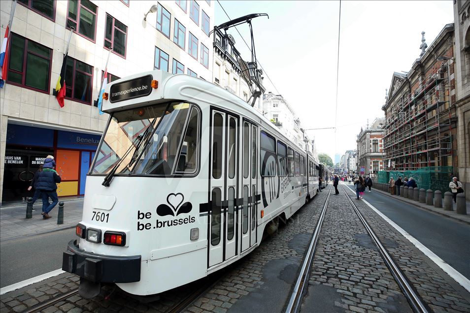 Bruksel, ekspozohen tramvajë të vjetër 150 vjet