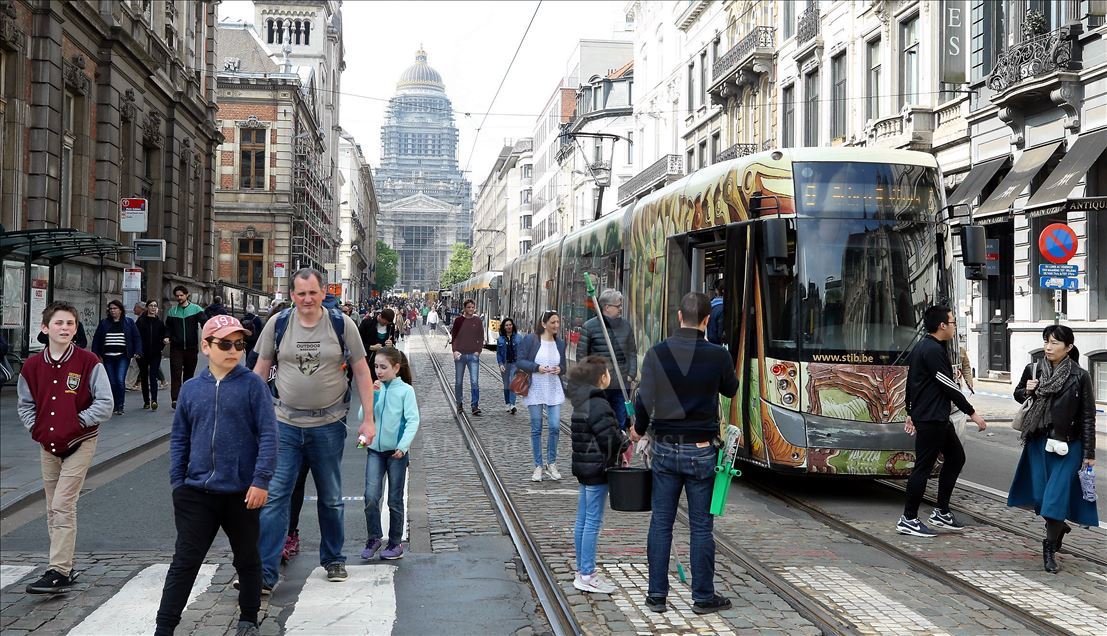 Bruksel, ekspozohen tramvajë të vjetër 150 vjet