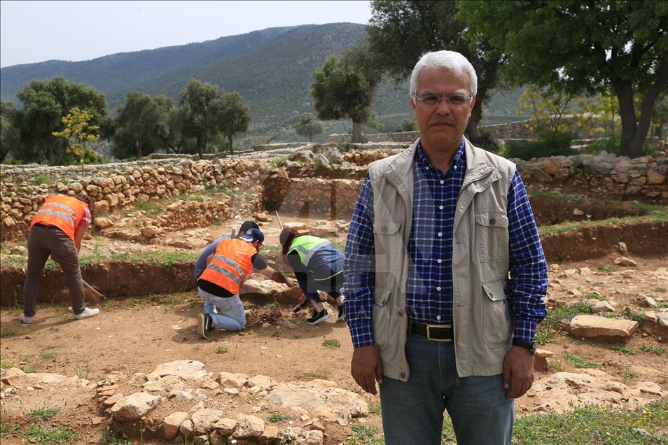 Beçin'deki yeni buluntular 700 yıl öncesine ışık tutuyor
