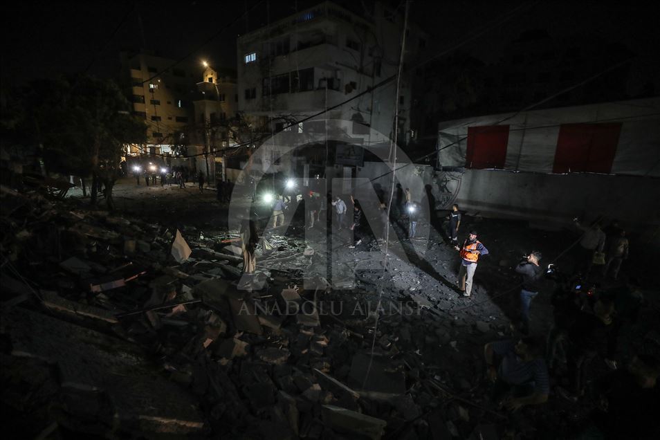 Ushtria izraelite bombardoi ndërtesën ku gjendet zyra e Anadolu Agency në Gaza