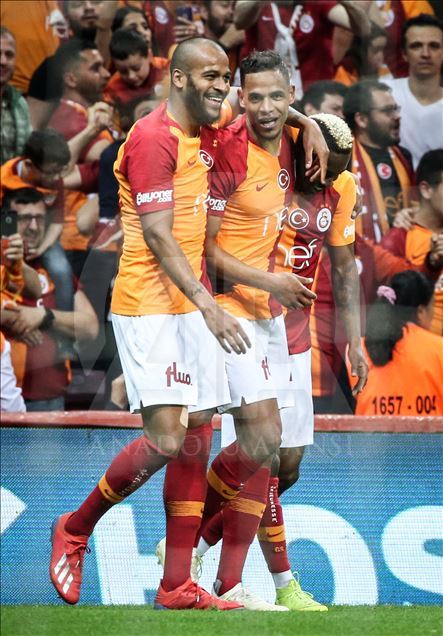 Galatasaray v Besiktas - Turkish Super Lig