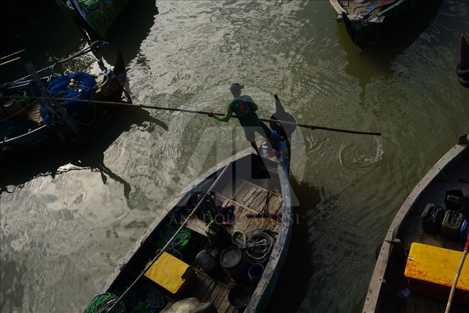Le métier de pêcheur en Indonésie
