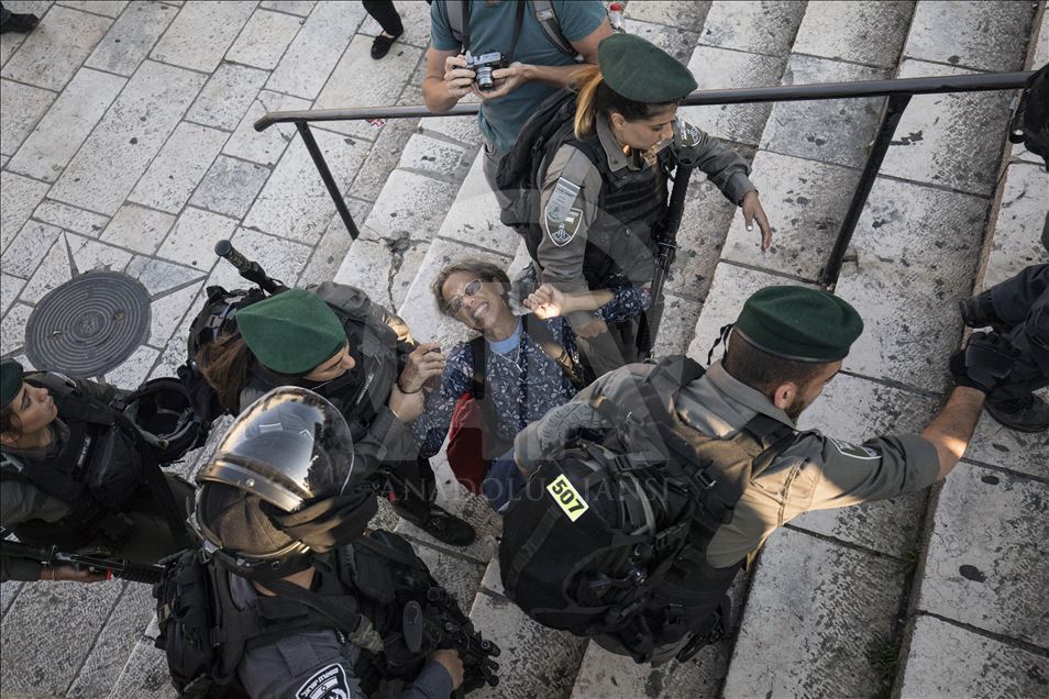 Израиль пытается депортировать фотокорреспондента АА