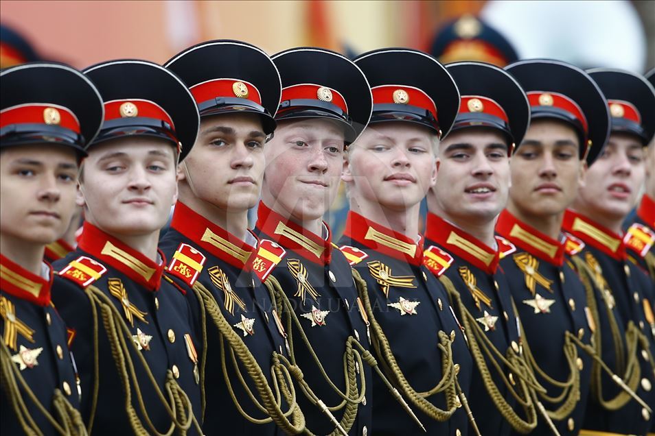 В Москве прошел парад Победы