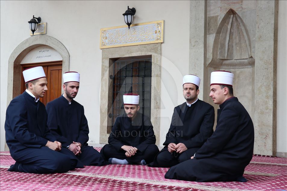 Üsküp'te asırlardır yaşatılan Osmanlı geleneği: Mukabele