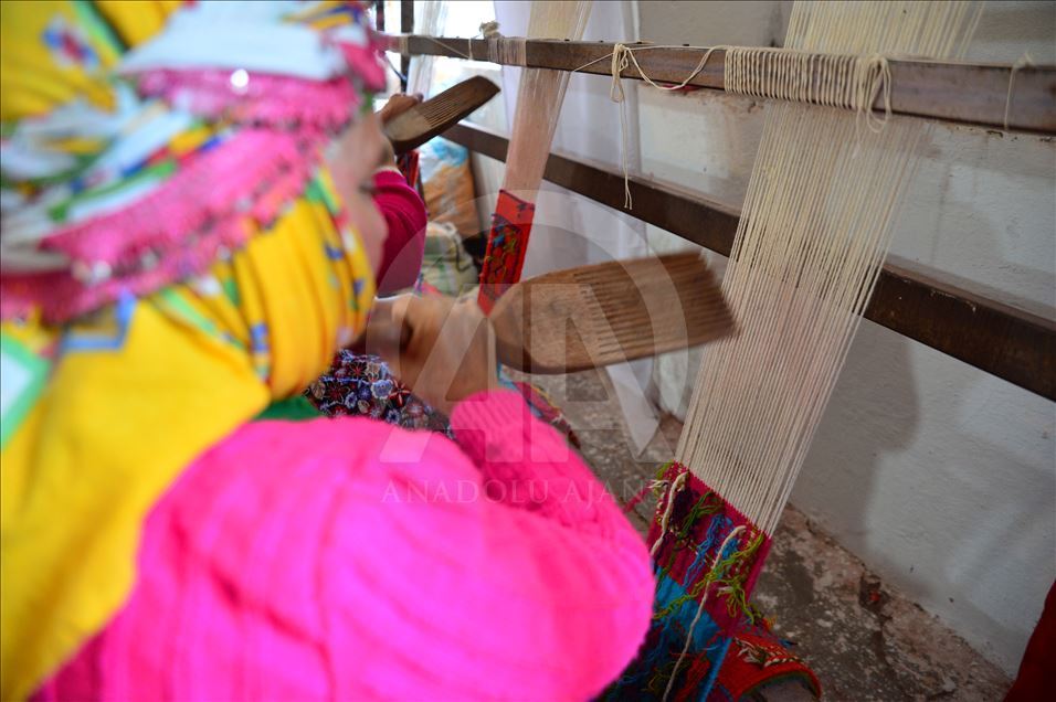 Yörük kadınları 500 yıllık mirası gün yüzüne çıkarıyor
