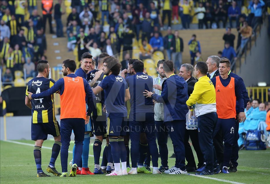 Fenerbahçe - Akhisarspor