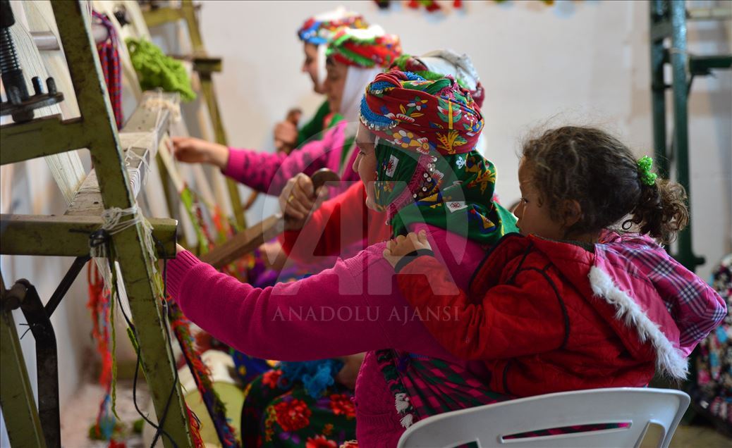 Yörük kadınları 500 yıllık mirası gün yüzüne çıkarıyor

