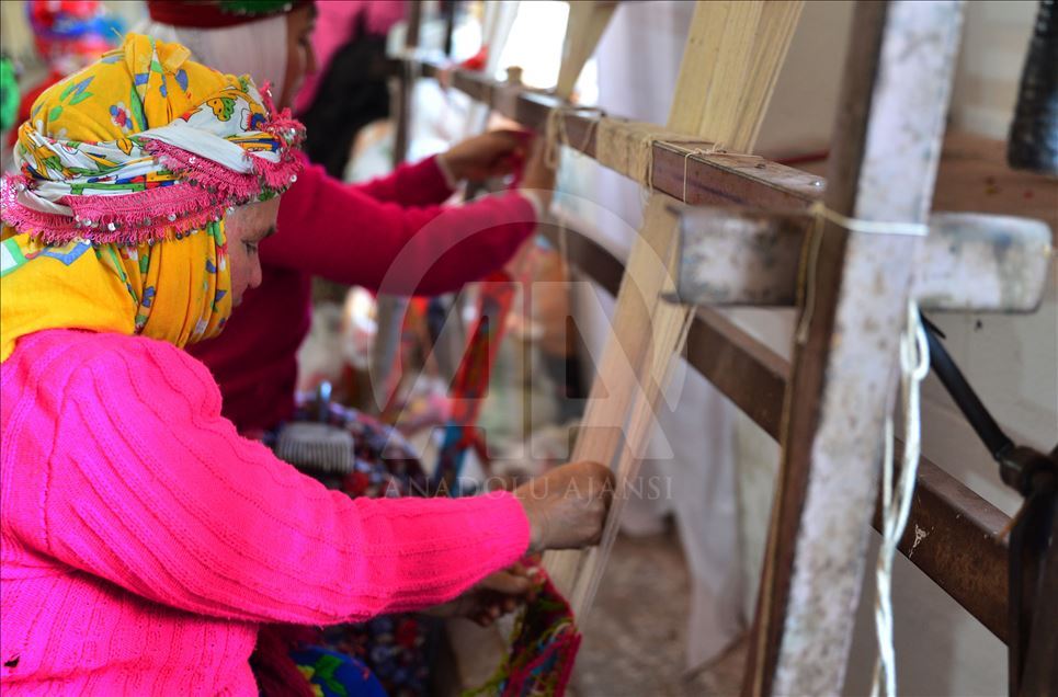 Yörük kadınları 500 yıllık mirası gün yüzüne çıkarıyor
