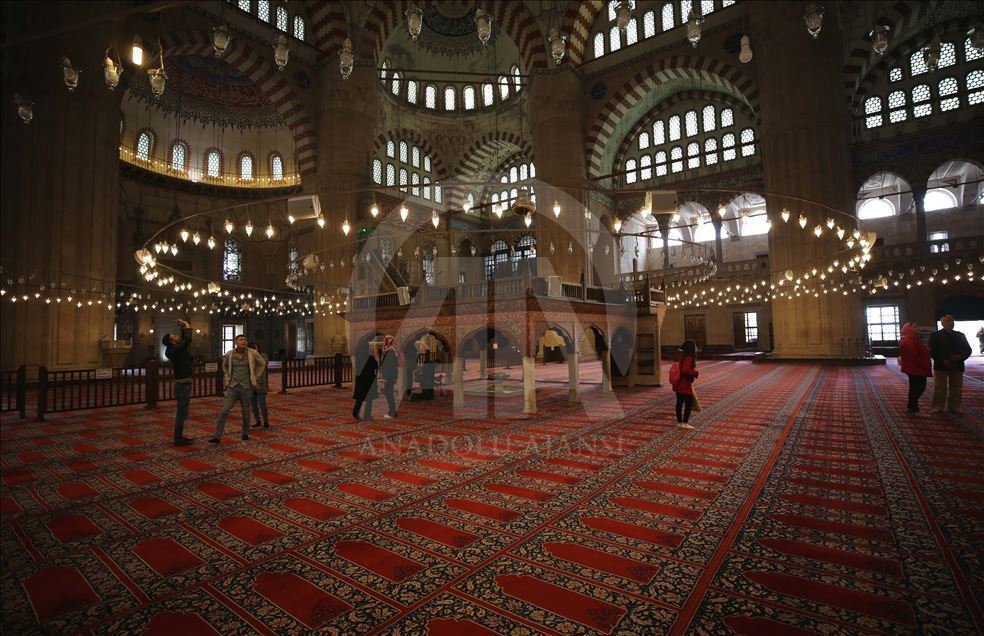 Мечеть Селимие в городе Эдирне – чудо турецкой и исламской архитектуры, созданное зодчим Синаном
 