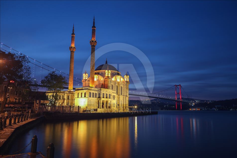 Sunrise in Istanbul