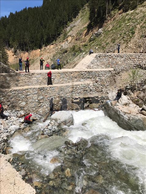 AA muhabirini arama çalışmaları devam ediyor