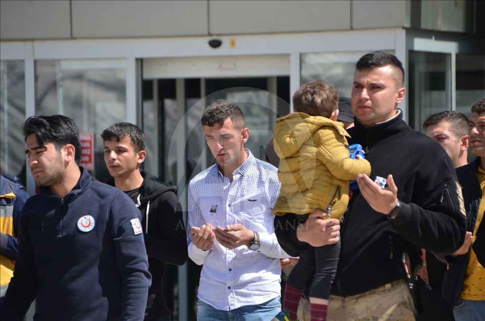 Hakkari'de şehit asker için tören
