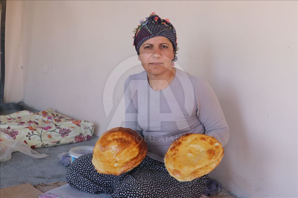 Indispensable part of Sahur tables: "Tandoori bread"