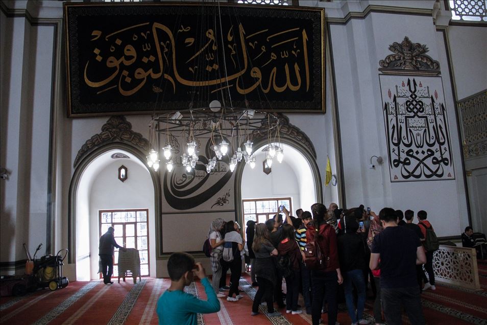 بورصة عاصمة العثمانيين.. سياحة وأجواء روحانية في رمضان