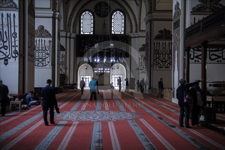بورصة عاصمة العثمانيين.. سياحة وأجواء روحانية في رمضان