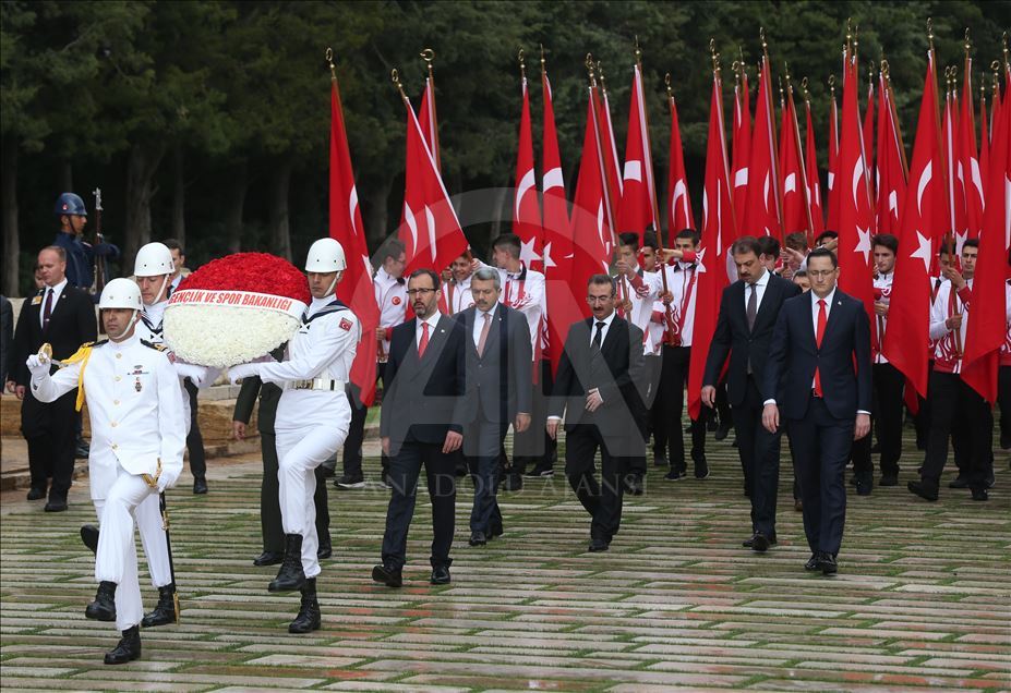 برگزاری مراسم 19 مه، یادبود آتاترک٬ عید جوان و ورزش در ترکیه
