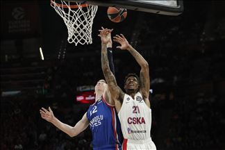 Anadolu Efes vs CSKA Moscow - Turkish Airlines Euroleague