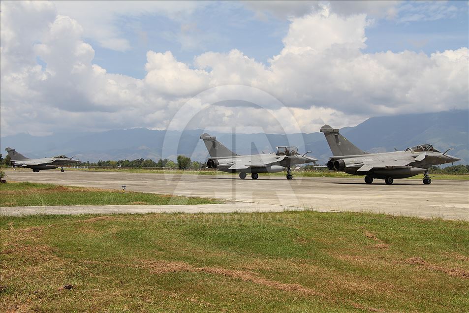 Pesawat Tempur Prancis Mendarat Darurat di Aceh