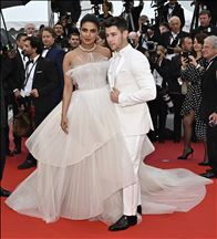 Premiere de Les Plus Belles Annees d'une Vie en Cannes
