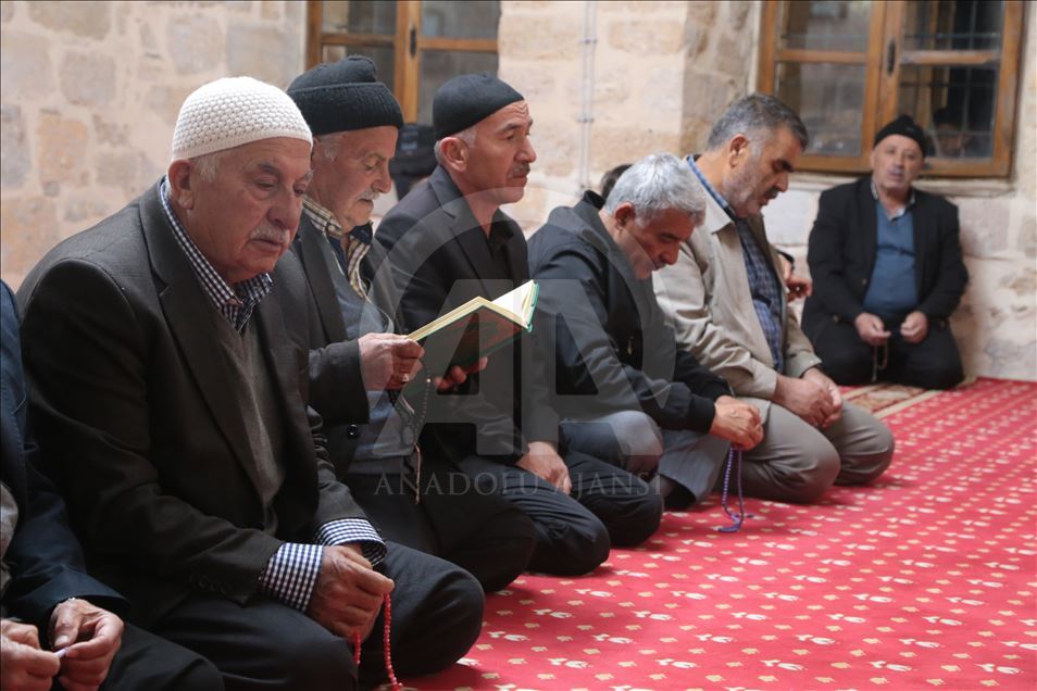 تركيا.. مجمع "أصحاب الكهف" يجذب الزوار في رمضان
